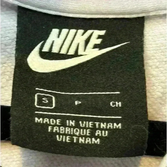 Nike Women's Purple Pullover Hoodie Size Small - Picture 4 of 7